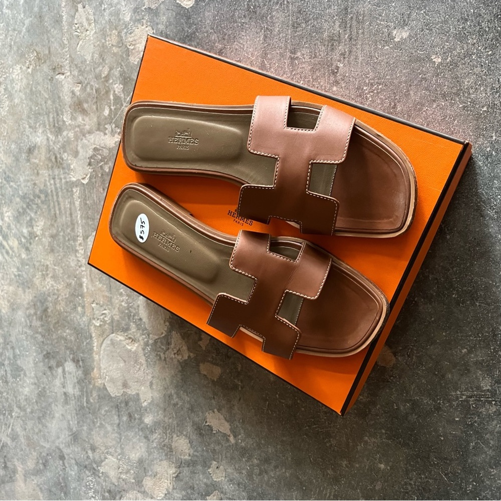 Hermes oran sandals